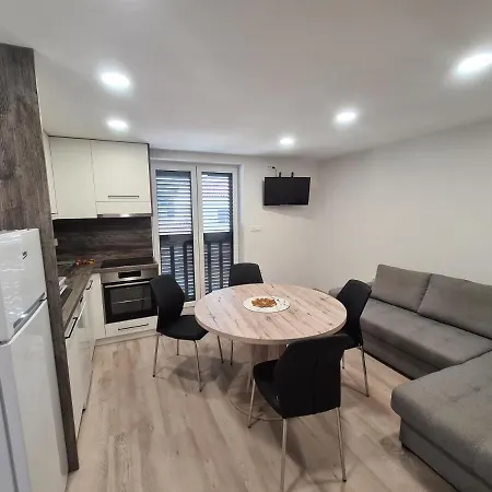 Apartment Near The Sea *