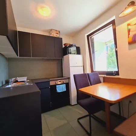 Apartment Near The Sea *