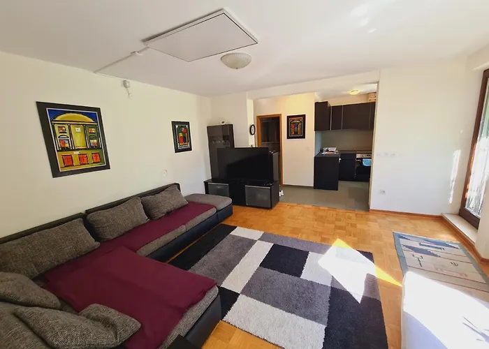 Near The Sea Apartma